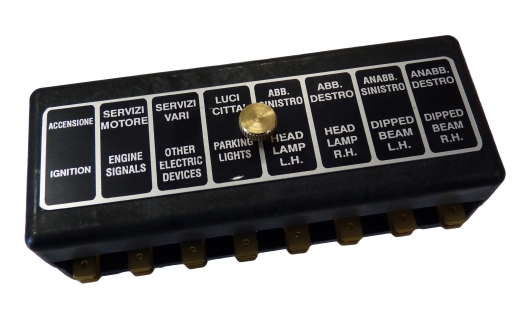 FUSE BOX 105 1 SERIES GT/GTA (8 FUSES)