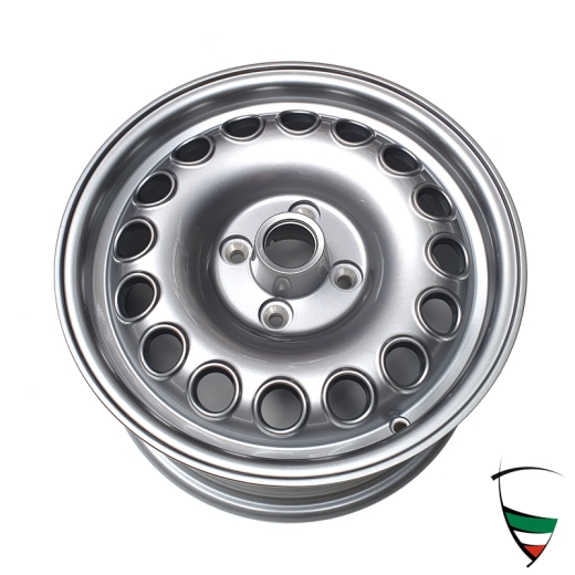 GTA REPLICA ALLOY WHEEL 7x15 ET29 ALFAHOLICS