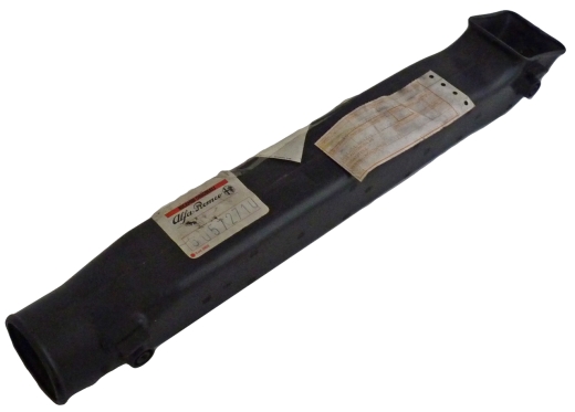 AIR CONDUCTION TO THE FILTER HOUSING 155 4 CYL. (92-96)