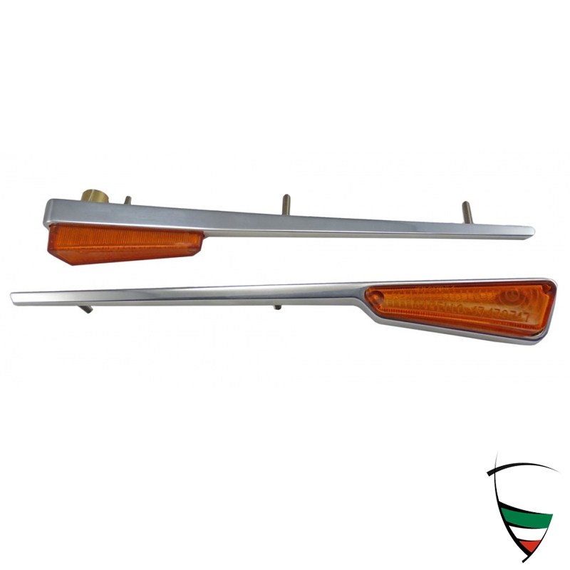 Seitenblinker Giulia TI/ TI Super m. Chromsteg Satz li/re