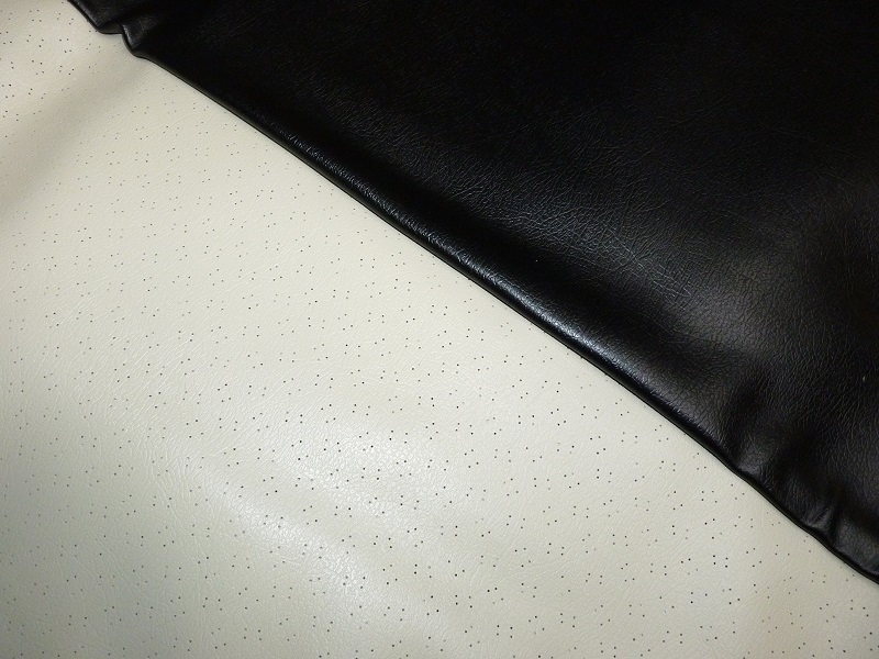 Dachhimmel Giulia creme gelocht/ vorne schwarz