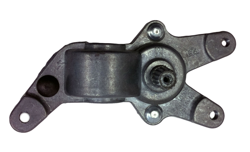 Mécanisme d'entraînement en rotation pour déflecteur Giulia/GT