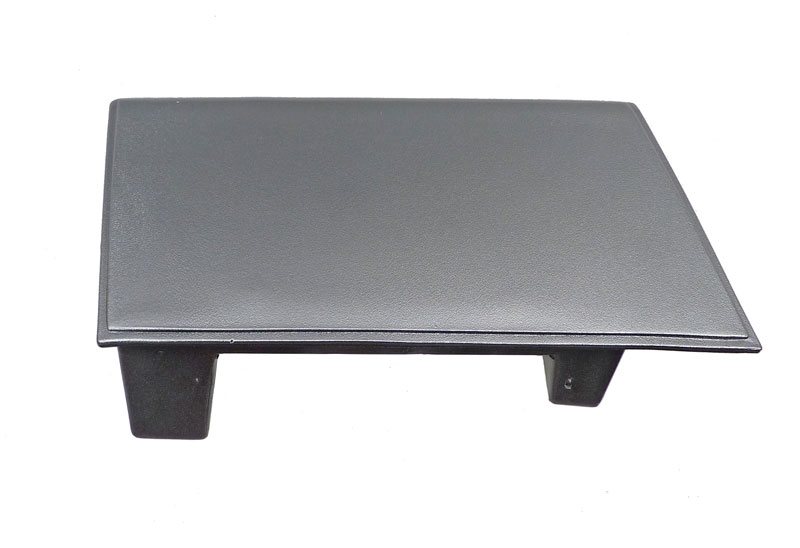 Abdeckung im Stoßfänger rechts vorne Alfa 33 (90-94)